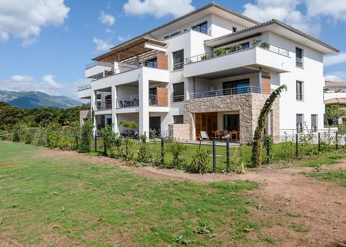 Lägenhet Domaine D'arca-2 By Interhome